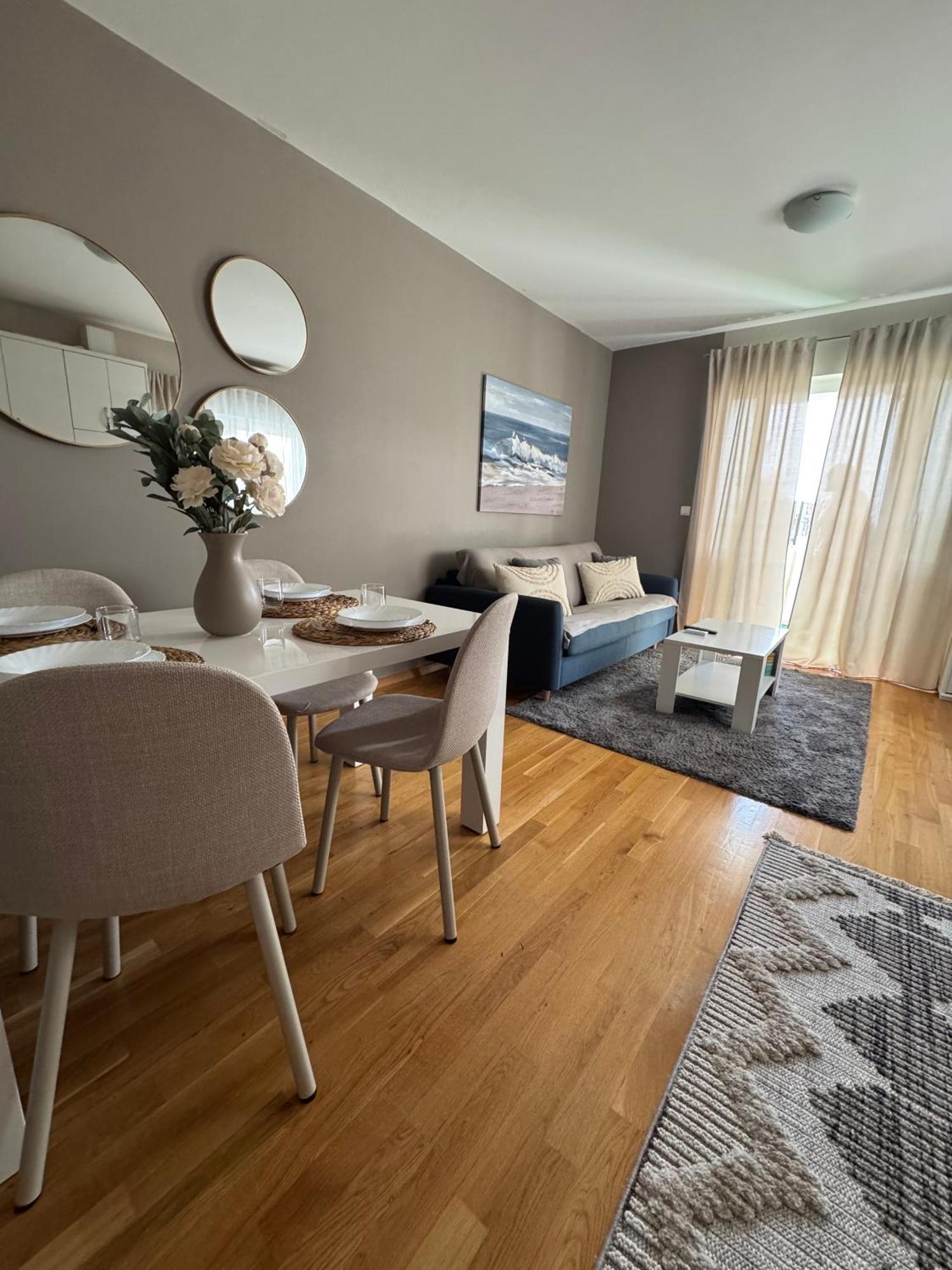 Apartment Tri Sunca Baška Voda Extérieur photo